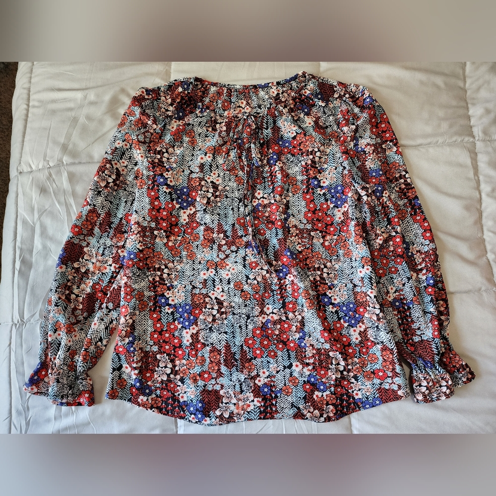 Long Sleeve Floral Blouse